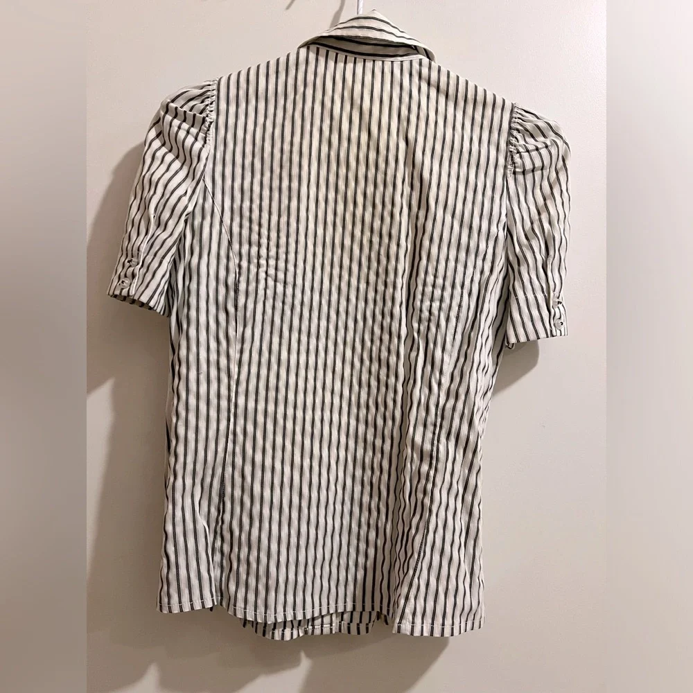 Shirt - Picture 2 of 2